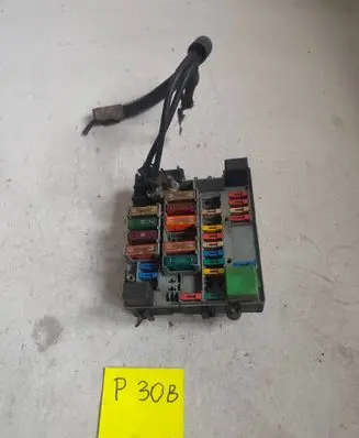 Citroen Xsara Picasso Fuse box set 2847287