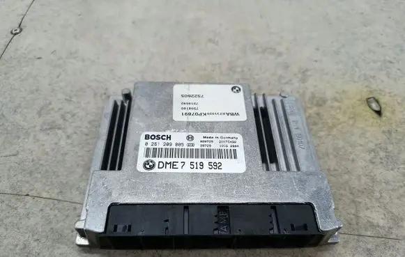 BMW 3 E46 Engine control unit/module ECU 