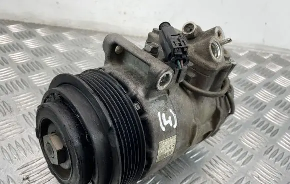 Mercedes-Benz E W212 Air conditioning (A/C) compressor (pump) A0032304811 06M00894 4471500901