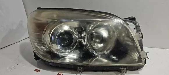 Toyota RAV 4 (XA30) Headlight/headlamp 