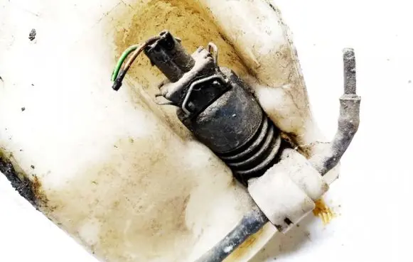 Windscreen/windshield washer pump