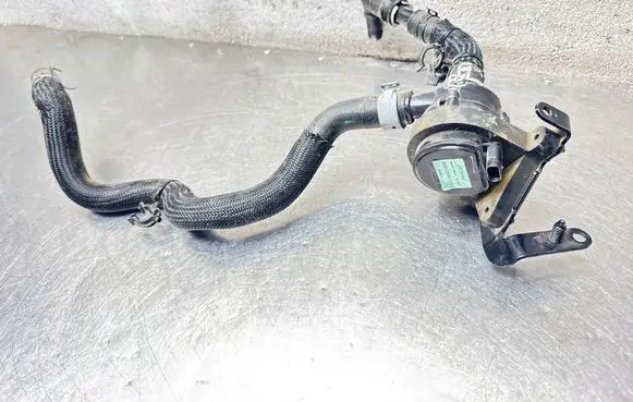 Ford Edge II Water pump 0392023208 F2G318D473 F2G318D475BKA