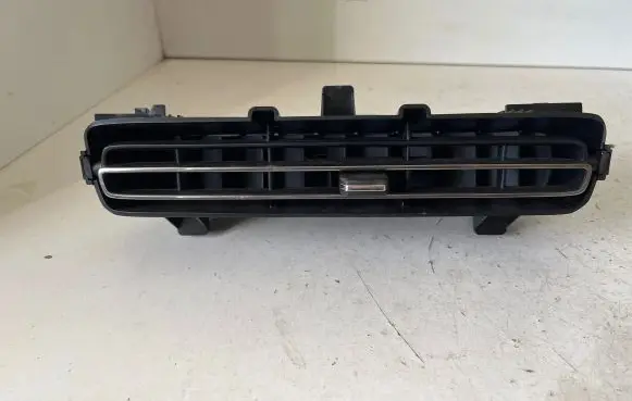 Opel Mokka B Dash center air vent grill 9836277780