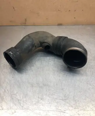 Mercedes-Benz C W203 Intercooler hose/pipe A6110940108 606736 9639881