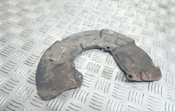 Volvo XC90 Front brake disc dust cover plate 