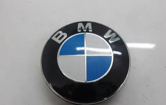BMW 1 F20 F21 Original wheel cap 678353603