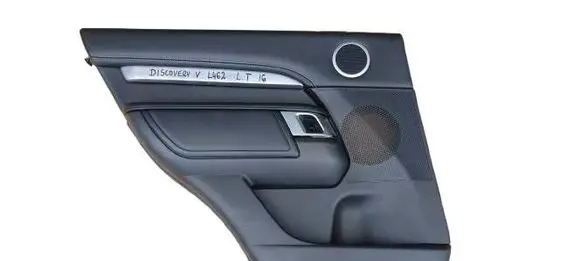 Land Rover Discovery 5 Rear door card panel trim