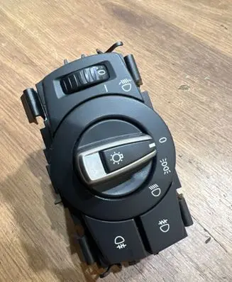 BMW 3 E90 E91 Light switch 9169405 33600112 301104112