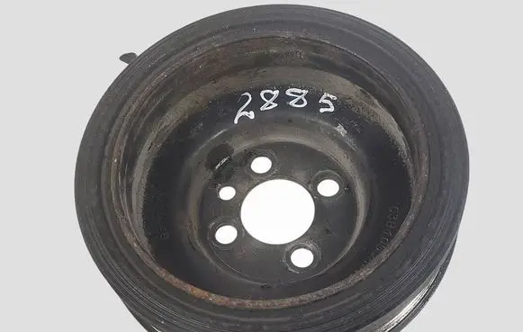 Skoda Octavia Mk2 (1Z) Crankshaft pulley 038105243M