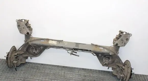 Nissan Juke I F15 Rear subframe 