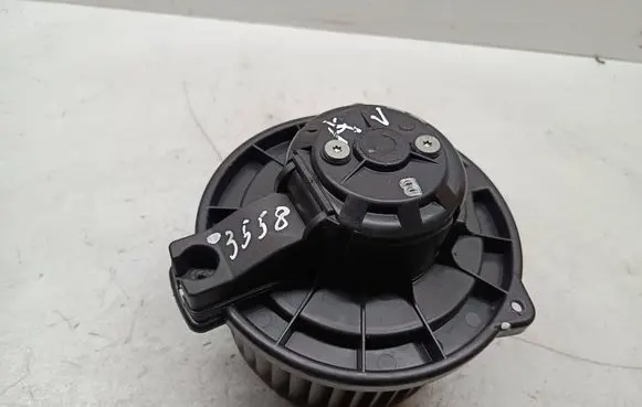 Toyota Avensis T250 Heater fan/blower 0130101601 MF0160700610