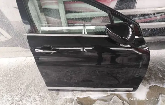 Citroen C5 Front door 