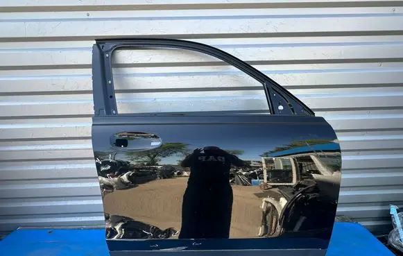 Mercedes-Benz GLB X247 Front door 2477221001