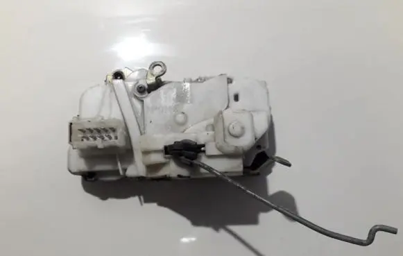 Fiat Stilo Front door lock
