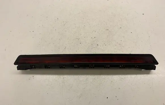 Volkswagen PASSAT B5 Third/center stoplight 3B9945097A