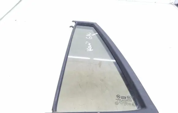 Rear vent window glass