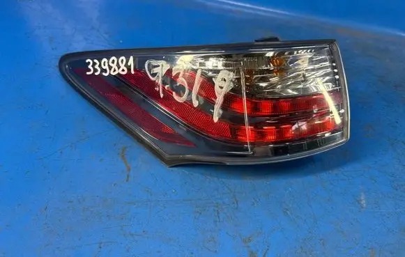 Lexus CT 200H Boot/trunk interior light 8156176010