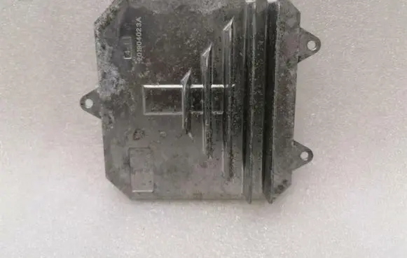 Tesla Model 3 Xenon control unit/module 113125199C