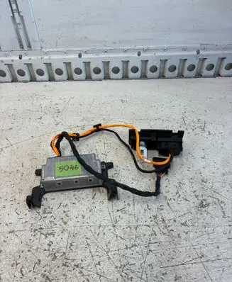 Volkswagen PASSAT B8 Voltage converter inverter 5Q0907155C 0174938 08102015