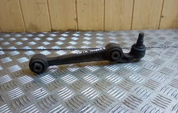 Front lower control arm/wishbone