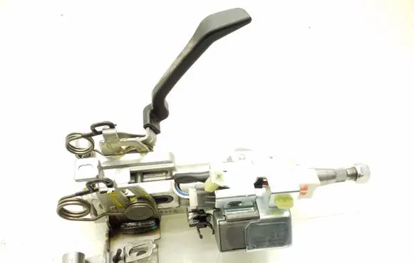 Steering wheel axle set