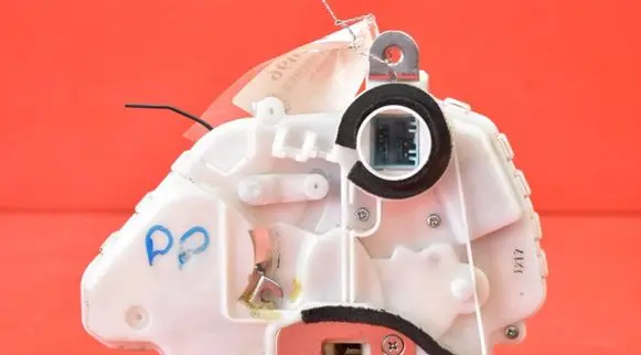 Honda Civic Front door lock