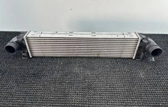 Volvo XC60 Intercooler radiator 31273910