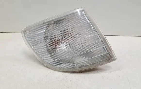 Mercedes-Benz Vito Viano W638 Front indicator light