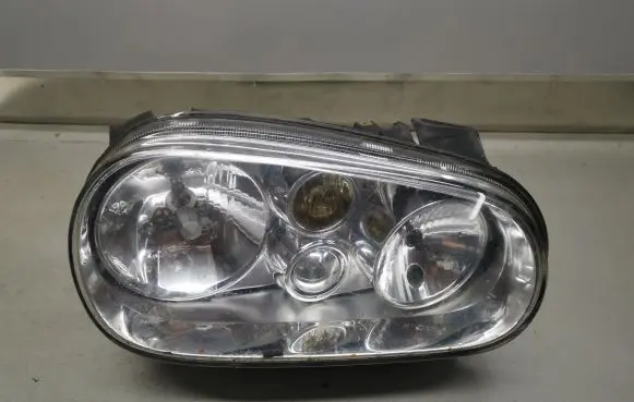 Volkswagen Golf IV Headlight/headlamp 67742029