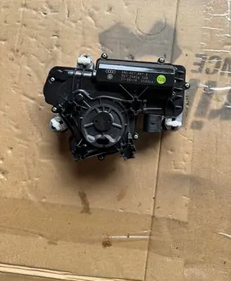 Audi SQ7 Tailgate/trunk/boot lift motor 4M0827887B 214314