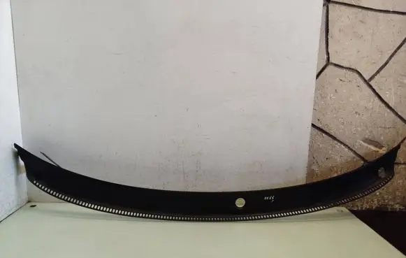 Skoda Superb B5 (3U) Wiper trim 3B1819415E
