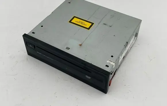 Audi A6 S6 C6 4F Navigation unit CD/DVD player 4E0919887D 4E0910887Q