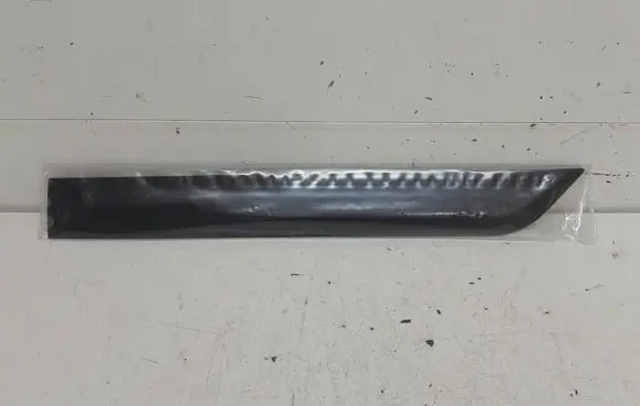 Hyundai i20 (GB IB) Rear door trim (molding) C8271ADE00BL