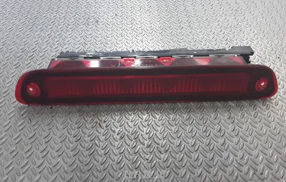 Ford Maverick Third/center stoplight