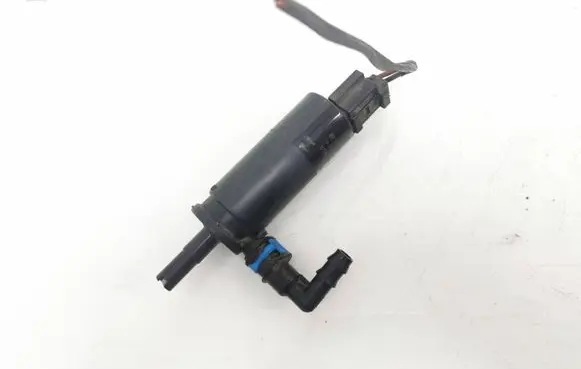 BMW 1 E81 E87 Headlight washer pump 6973097 6712697309702 577863
