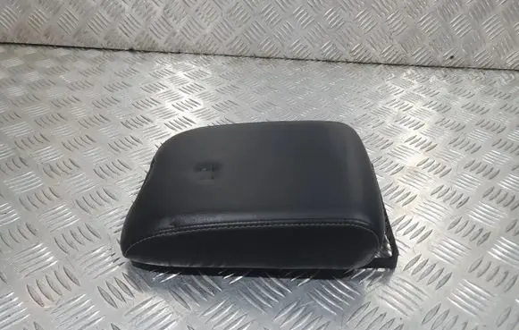 Infiniti Q50 Armrest PU9102