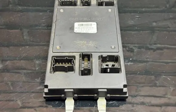 Mercedes-Benz ML W164 Fuse box set A1645402401 A1645452216