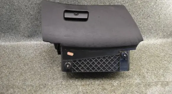 BMW 5 E39 Glove box 8159707 51.16-8159707