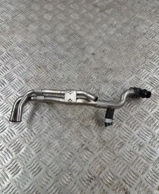 Hyundai Tucson IV NX4 Engine coolant pipe/hose