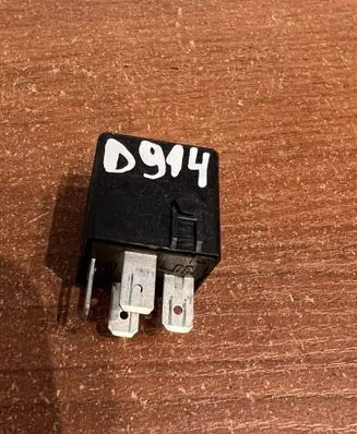 Mercedes-Benz SL R129 Other relay A0025421319 D914