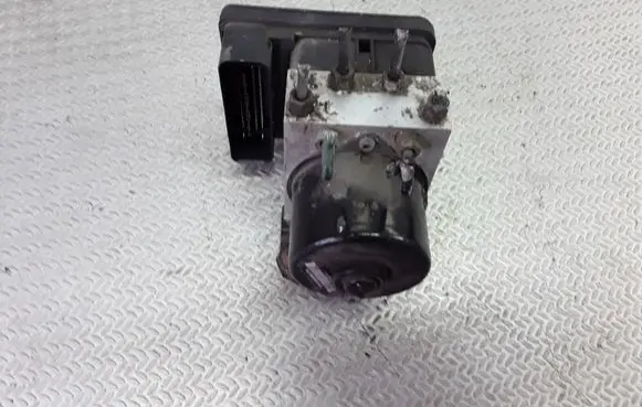 Citroen C5 ABS Pump 10096011103