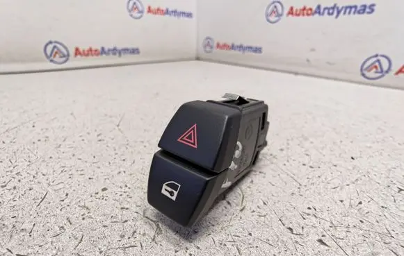 BMW 5 F10 F11 Hazard light switch 9161896 61319161896