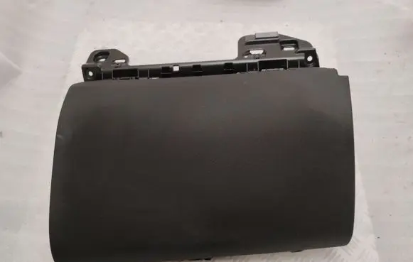 Glove box set