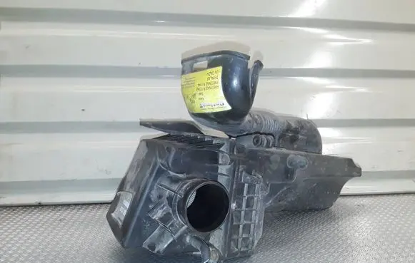 Ford Fiesta Air filter box 8V219600AG