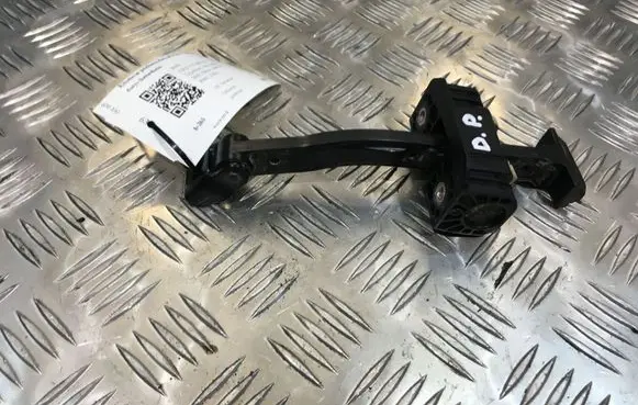 BMW 5 F10 F11 Front door check strap stopper 7182005