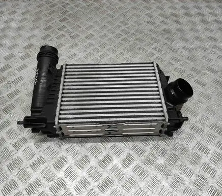 Nissan Qashqai J12 Intercooler radiator 144962803R
