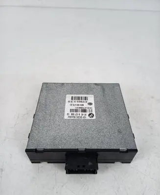 BMW 3 E92 E93 Voltage converter inverter 9127088
