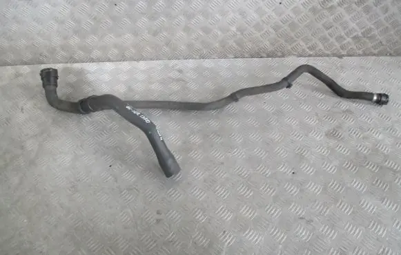 Ford Mondeo MK IV Engine coolant pipe/hose