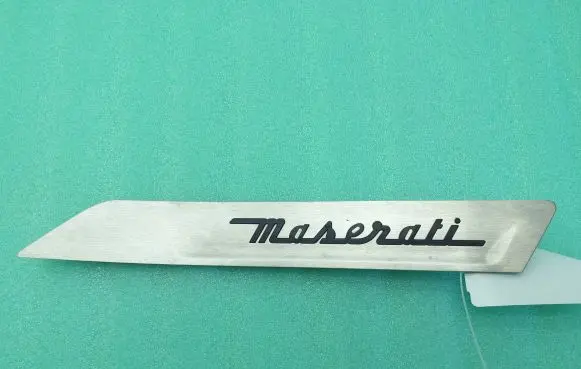 Maserati Levante Front sill trim cover 670042050 670042051