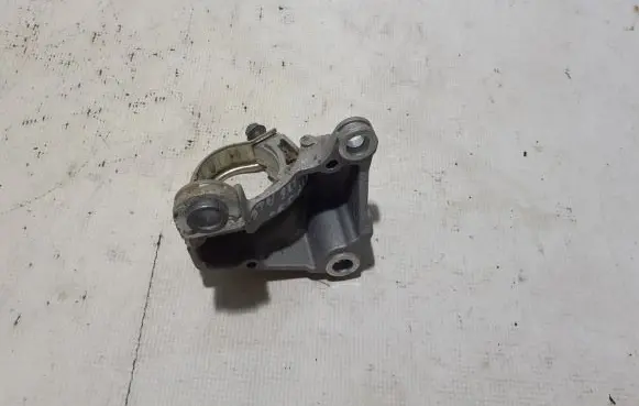 Renault Espace VI Driveshaft support bearing bracket 397744115R